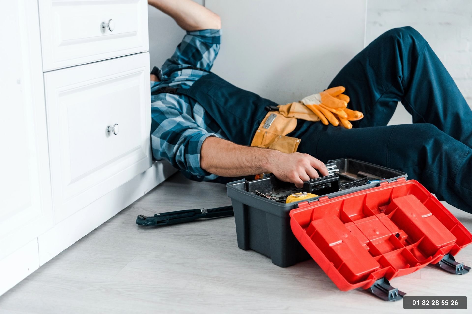 Plombier professionnel intervenant à Montevrain